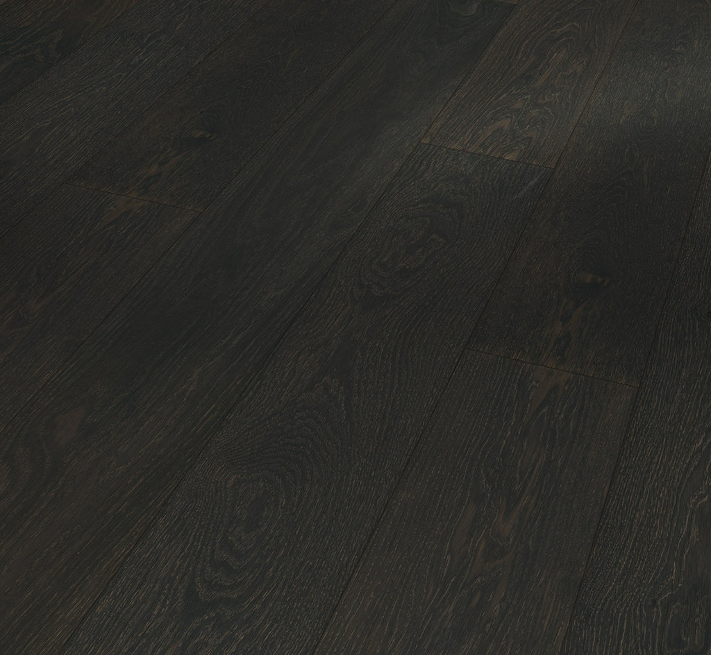 Oak Pinot black